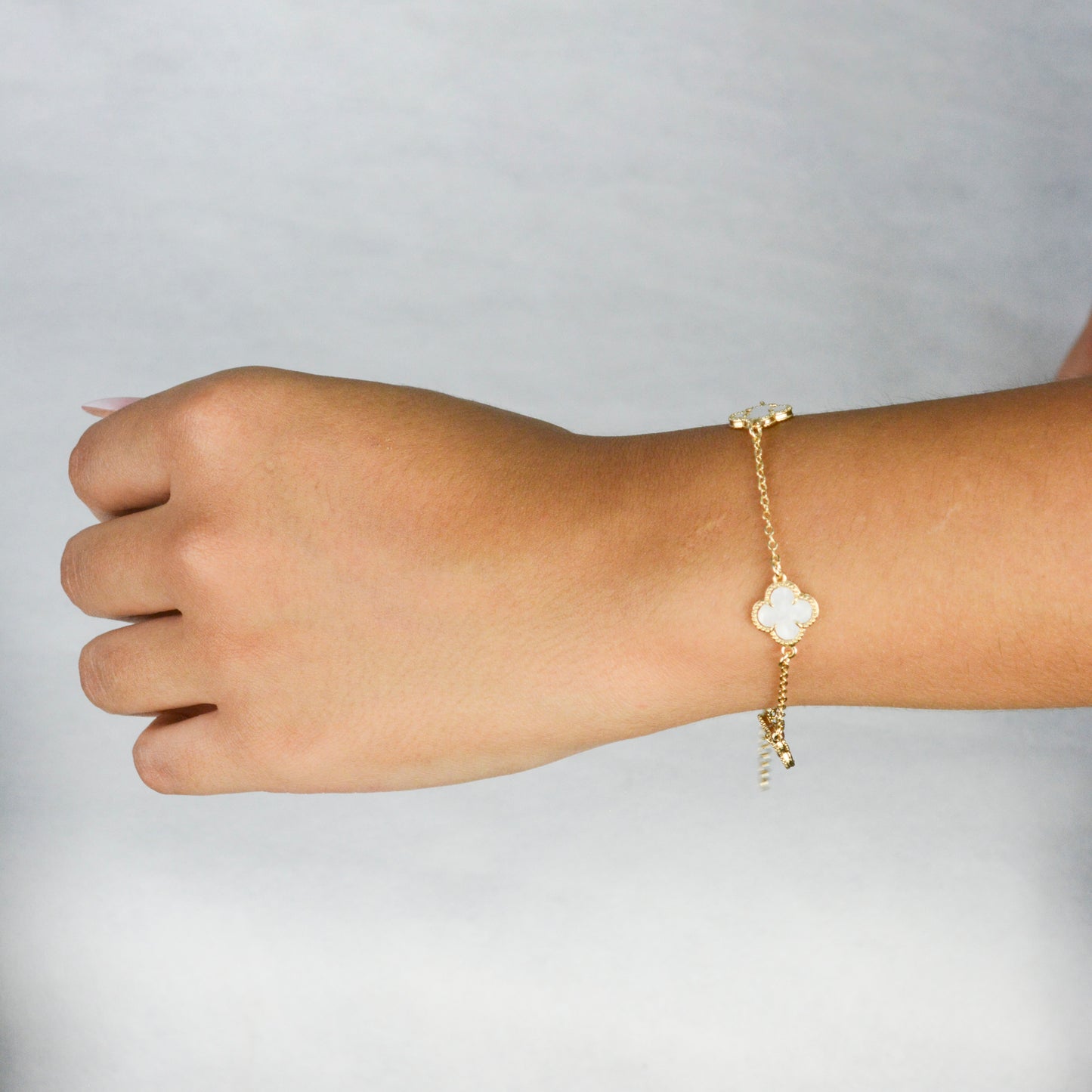 PULSERA TREBOL 18K